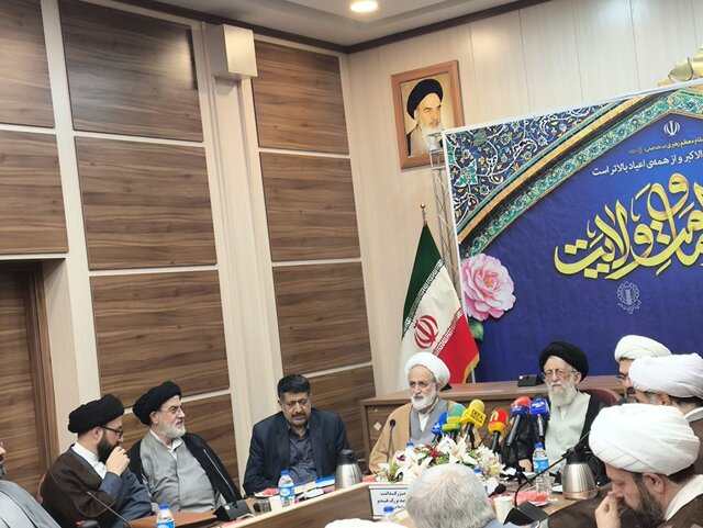 جشن‌های غدیر باید مردمی باشد