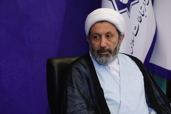 حاکمان آمریکایی ترس خود از خیزشهای مردمی را پنهان میکنند