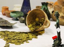 ۸۰ درصد اقلام بازار قاچاق اشیای تاریخی، تقلبی هستند