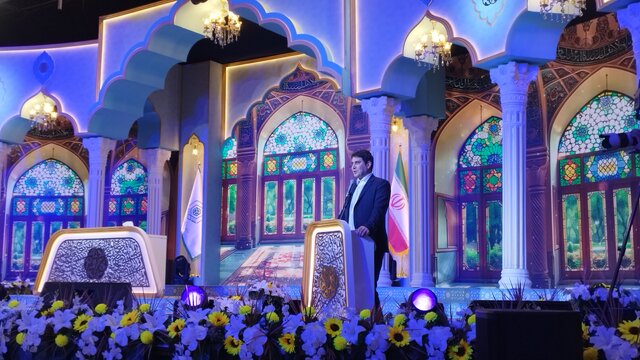 قرآن محور وحدت و کردستان سرزمین وحدت است