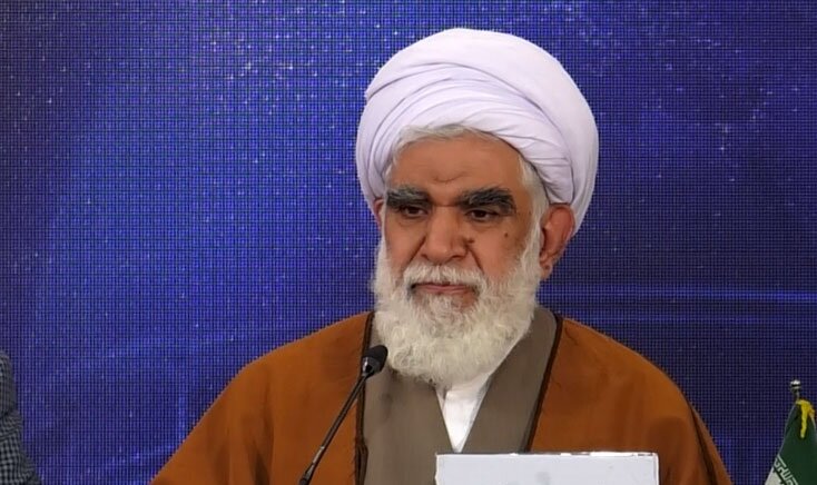 دین داری در سخت ترین شرایط، پیام مهم حضرت زهرا(س) است