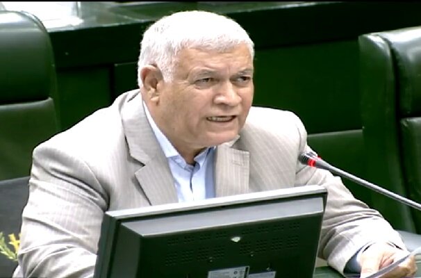 آمریکایی ها از هیچ ظلمی علیه ملت ایران دریغ نکرده اند