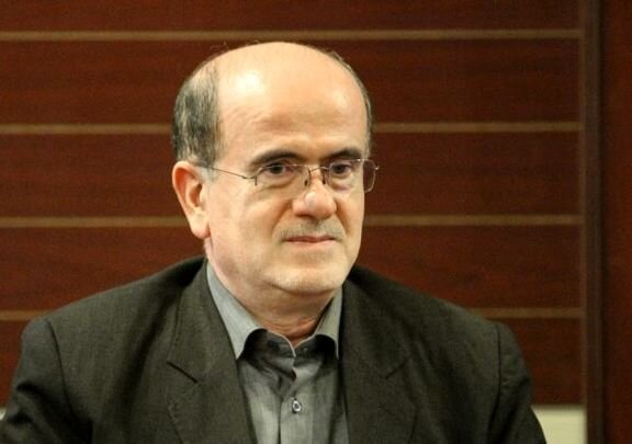 گفتار و رفتار خواص نباید به تعالی نظام خدشه‌ای وارد کند