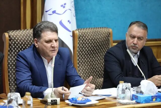 انتخابات در زمان مقرر برگزار می‌شود