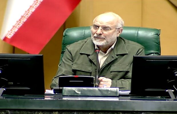 می توان از پرمصرف ها مالیات بر ارزش افزوده بیشتری اخذ کرد