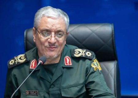 دشمن به دنبال فرار آبرومندانه از باتلاق جنگ است