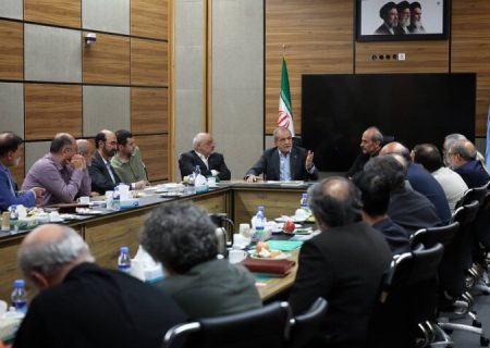 هیچ تصمیمی در کشور بدون اذن رهبری اتخاذ نخواهد شد