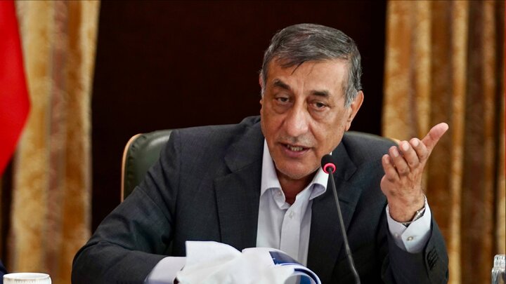 بخشی از دیوار مرز بازرگان برای تسهیل ترانزیت برداشته میشود