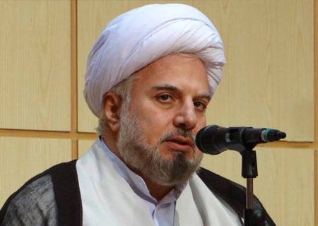 حضرت آیت الله کازرونی در اجتماع عزاداران حرم مطهر رضوی عنوان کرد: